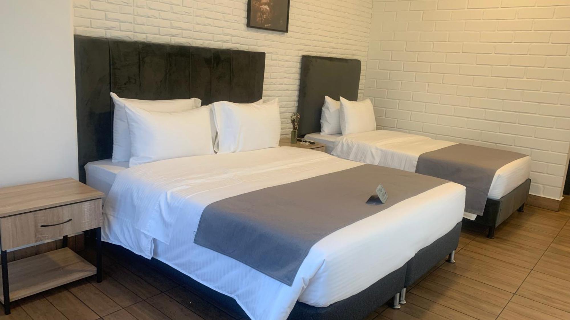 Hotel Provenza Garden Medellín Zewnętrze zdjęcie